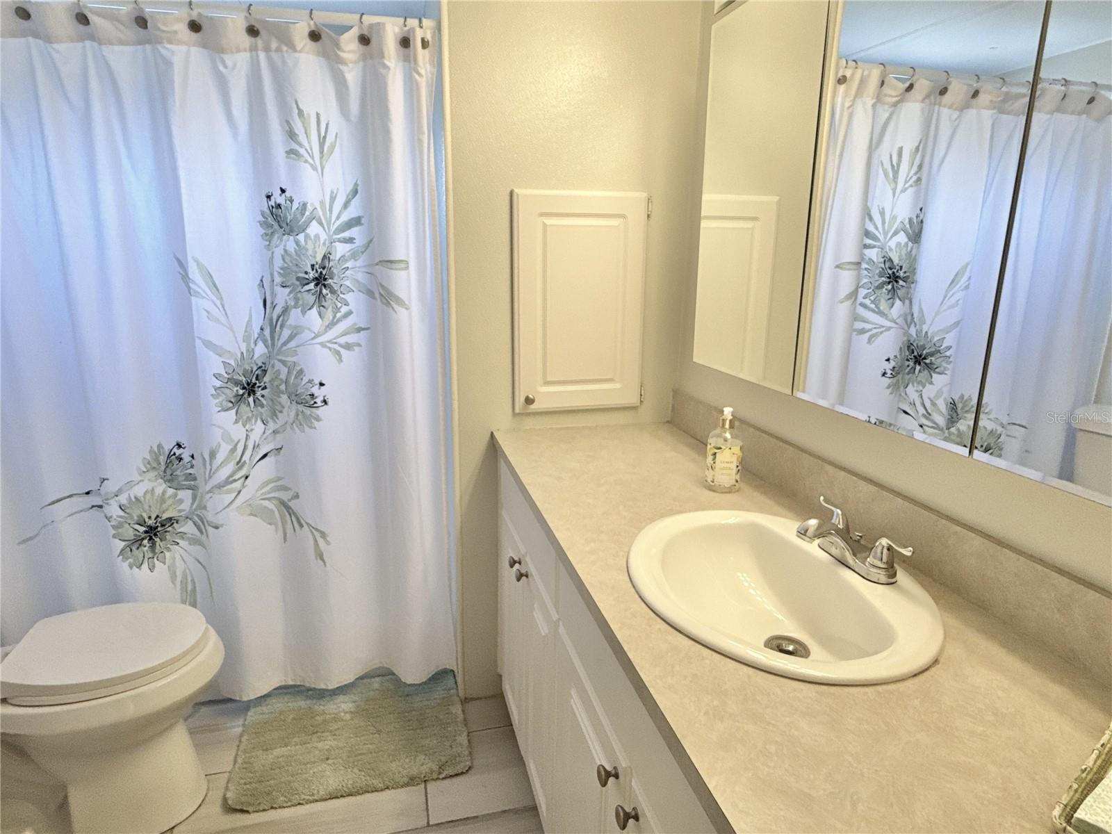 TB8381661 Property Photo