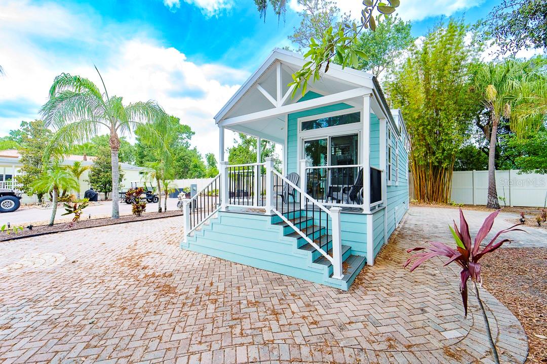 6853 AMANDA VISTA CIR, LAND O LAKES, FL, 34637