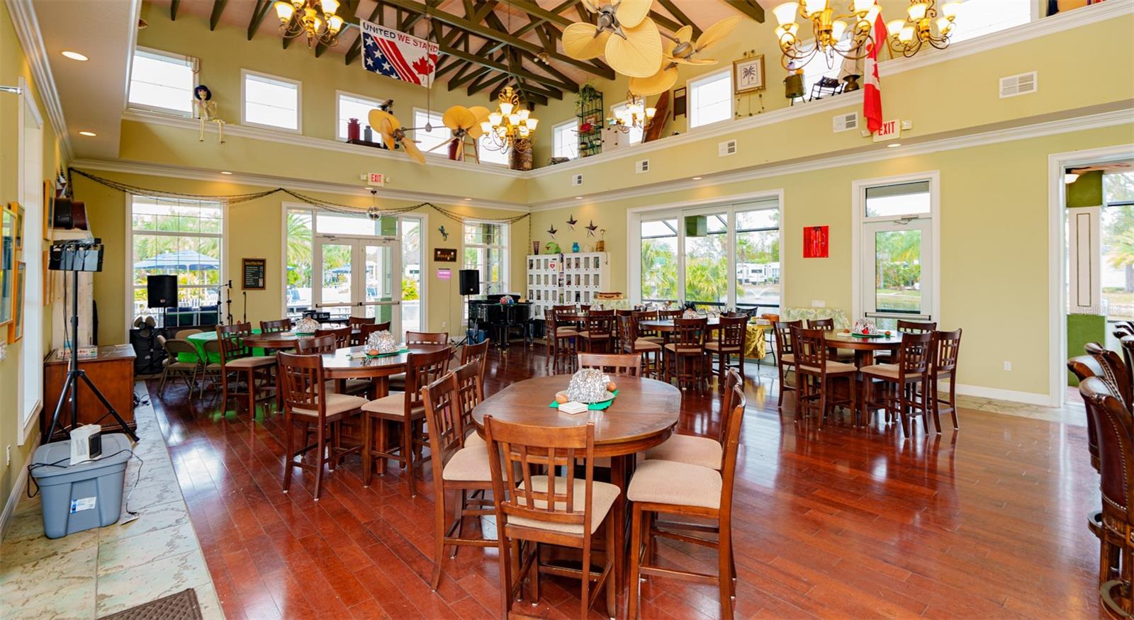 6853 AMANDA VISTA CIR, LAND O LAKES, FL, 34637