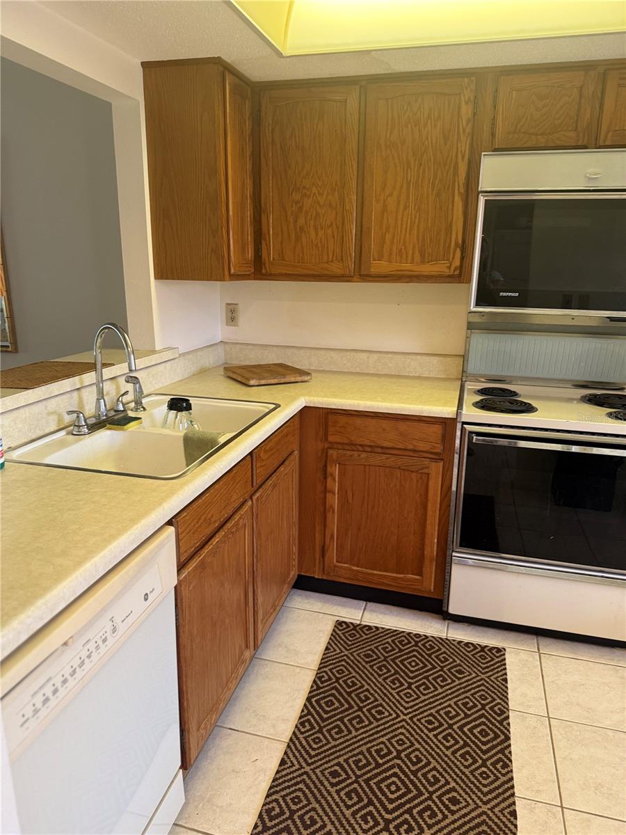 744 AVENIDA ESTANCIA #144, VENICE, FL, 34292