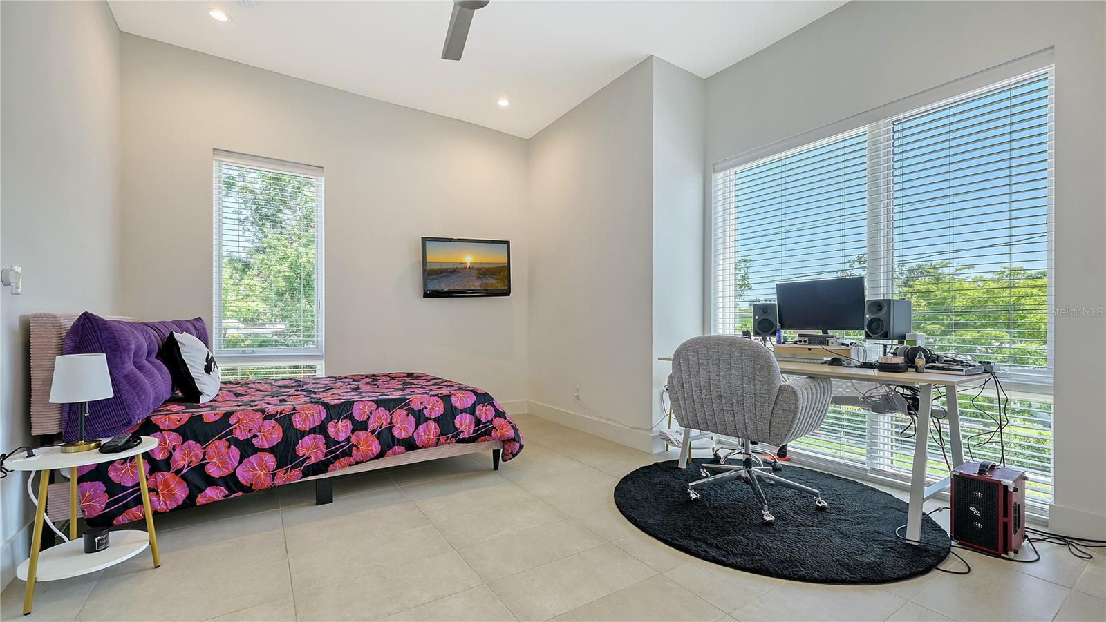 1755 7 TH ST, SARASOTA, FL, 34236