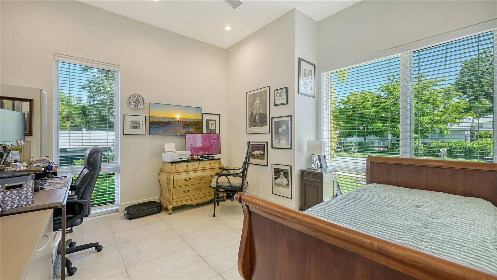 1755 7 TH ST, SARASOTA, FL, 34236