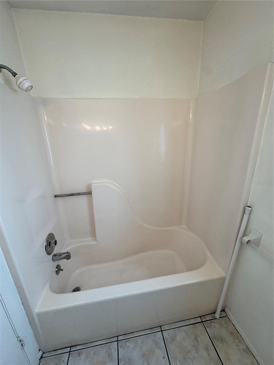 300 ROTONDA BLVD W #H, ROTONDA WEST, FL, 33947