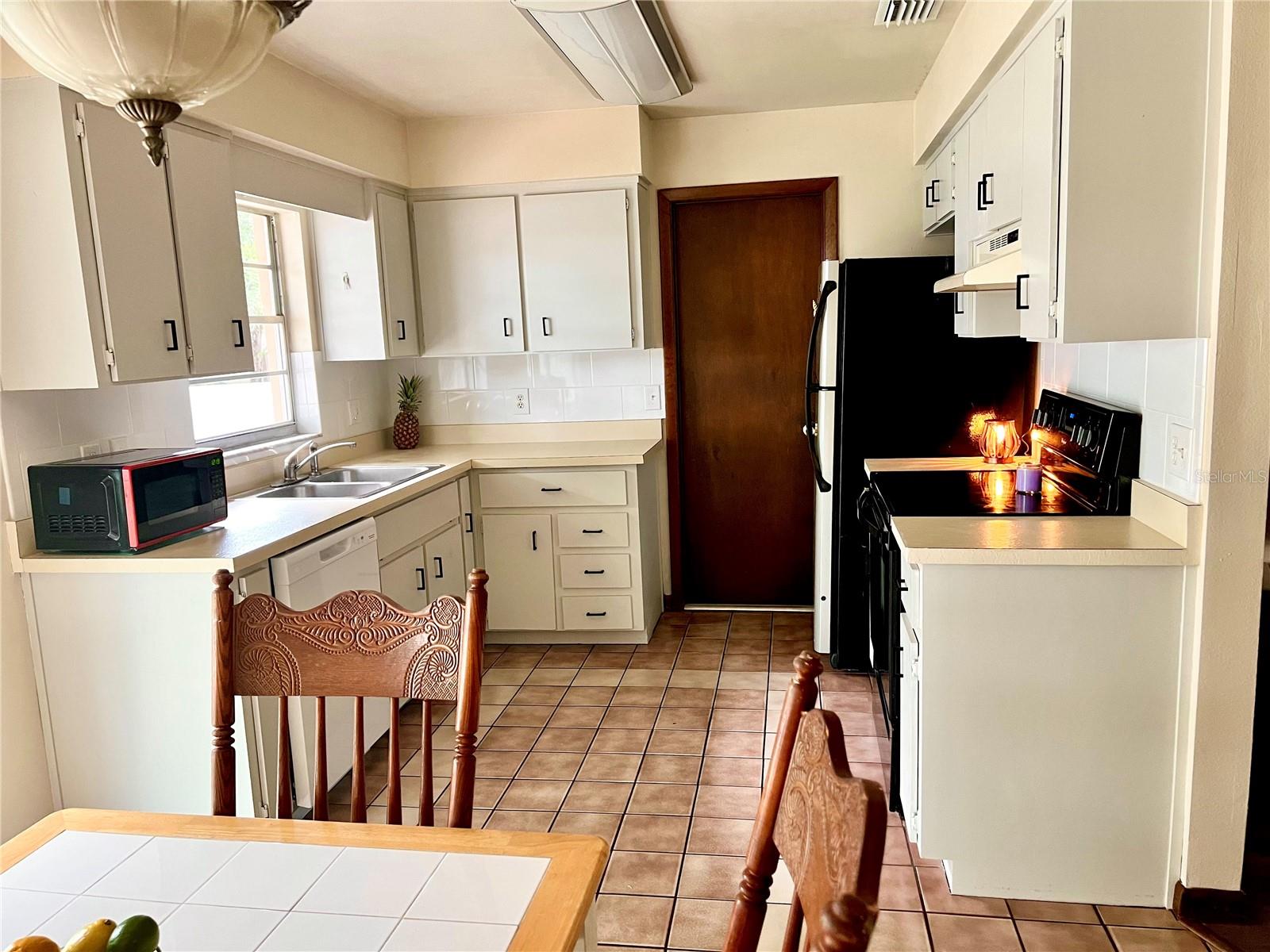 601 E TALL PINE TER, DELAND, FL, 32724