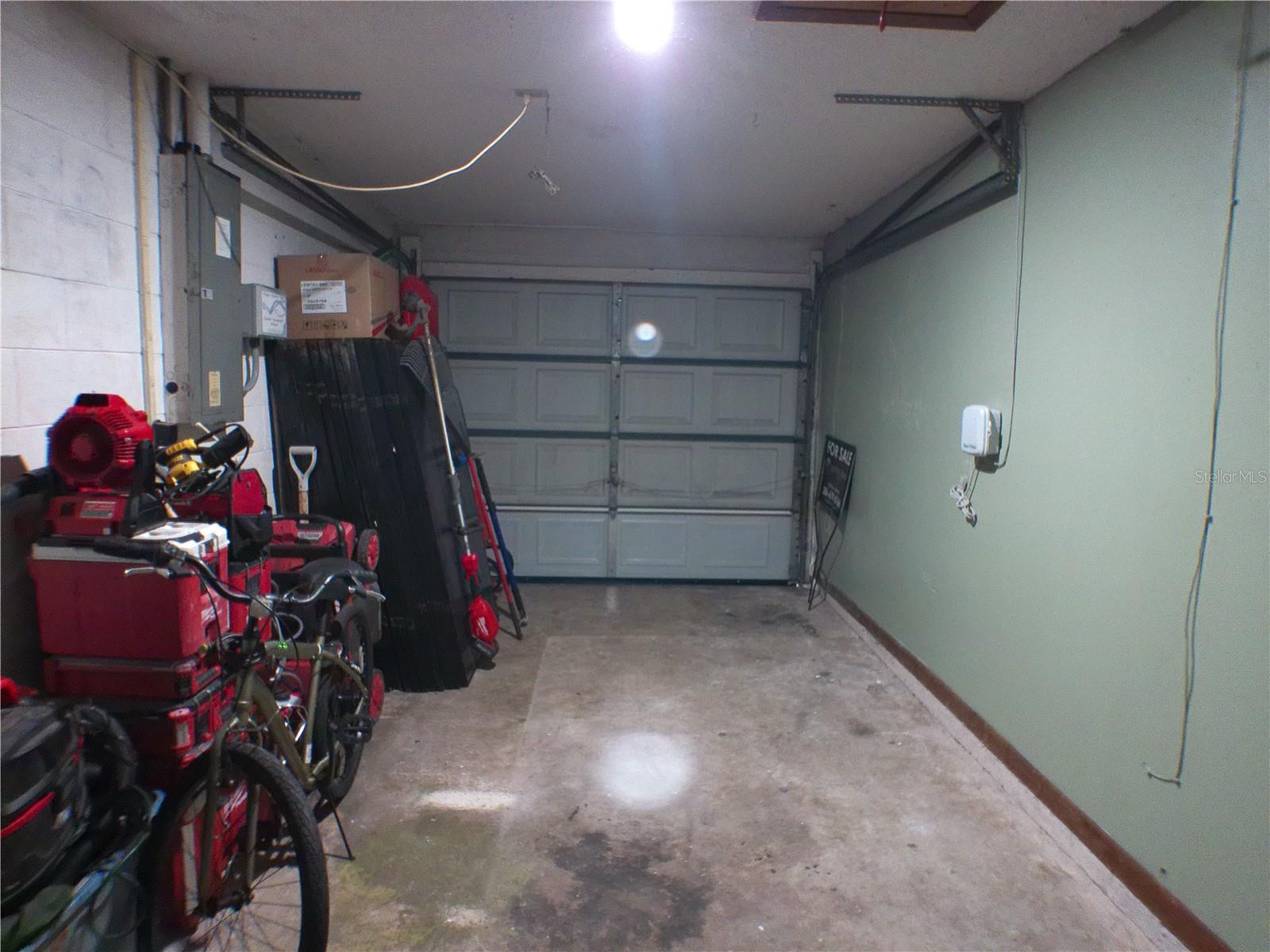 601 E TALL PINE TER, DELAND, FL, 32724