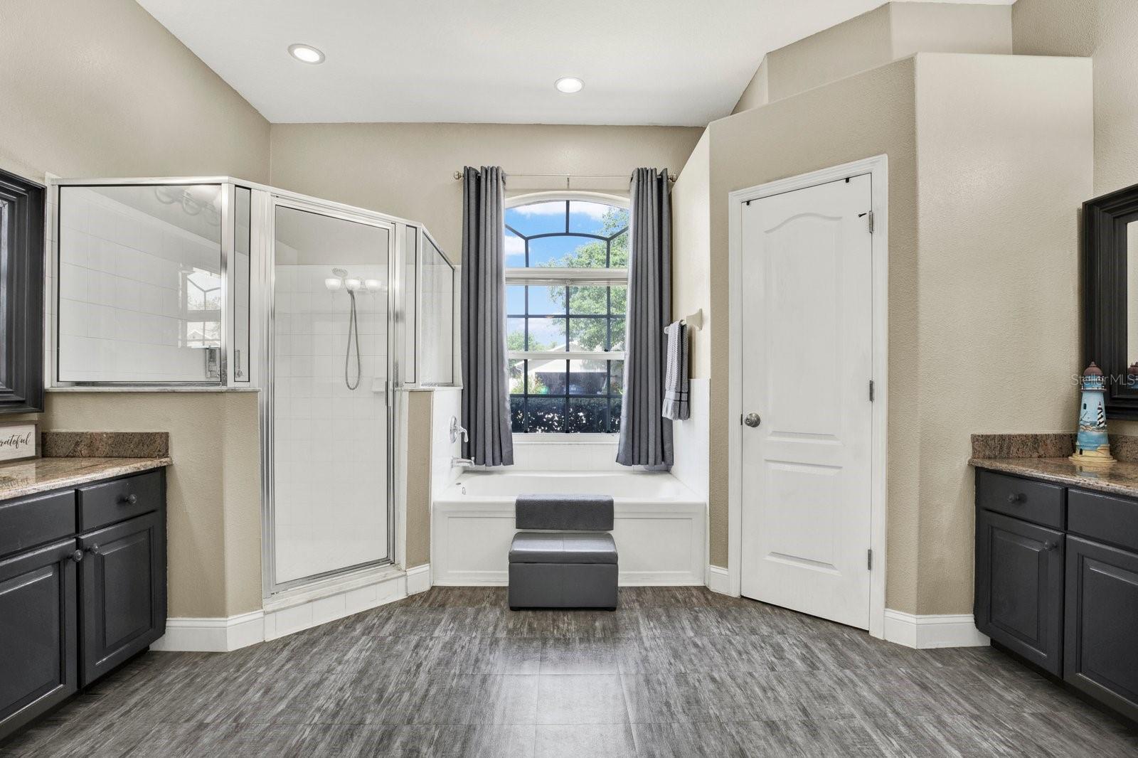 25330 CONESTOGA DR, LAND O LAKES, FL, 34639