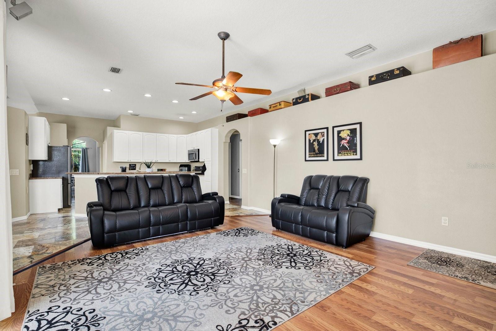 25330 CONESTOGA DR, LAND O LAKES, FL, 34639