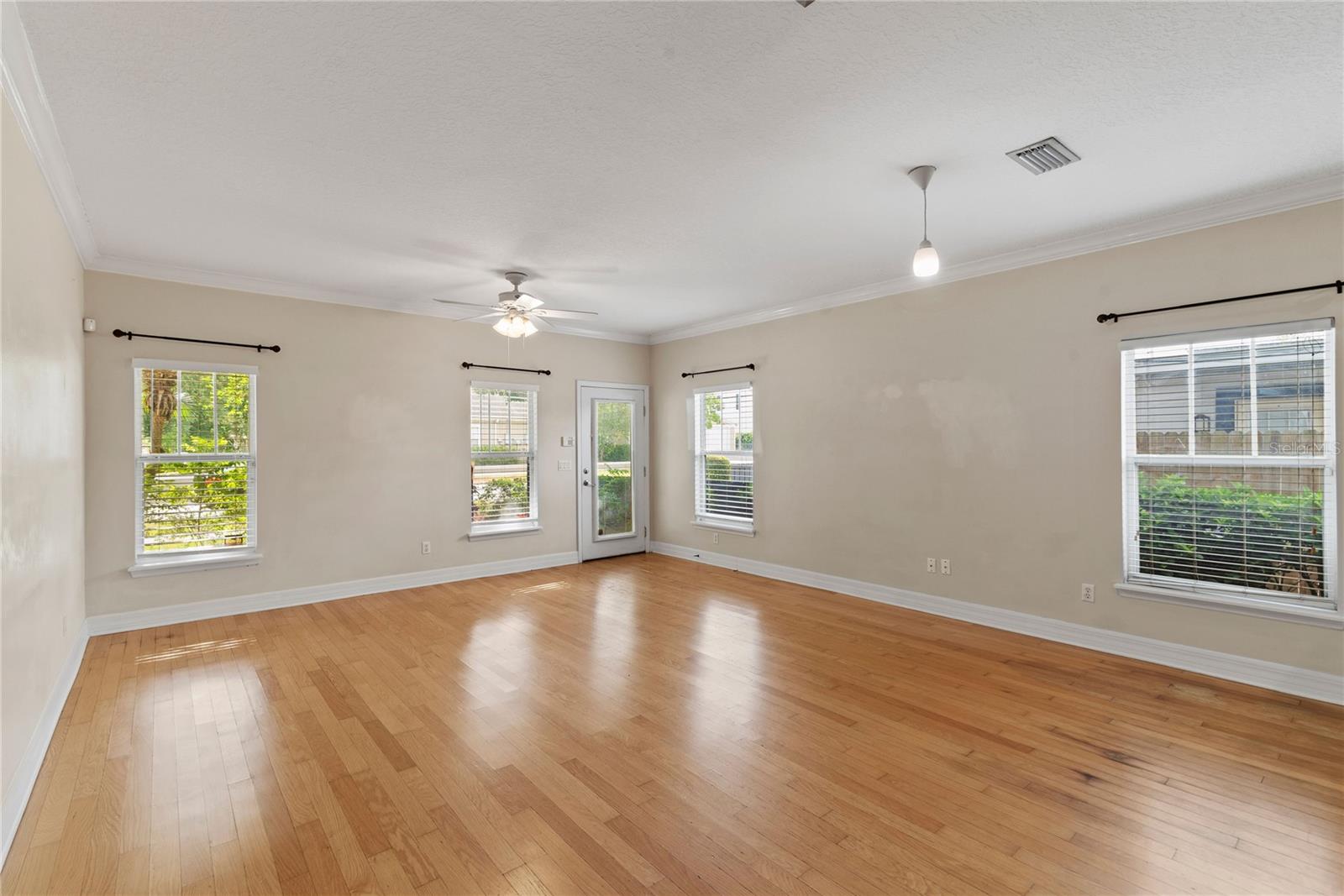 2128 LUCERNE TER, ORLANDO, FL, 32806