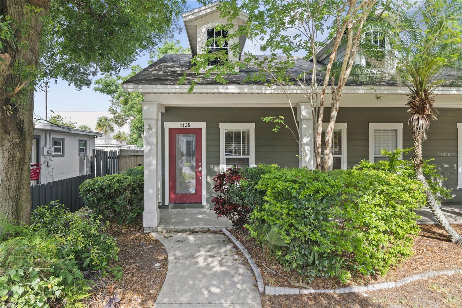 2128 LUCERNE TER, ORLANDO, FL, 32806