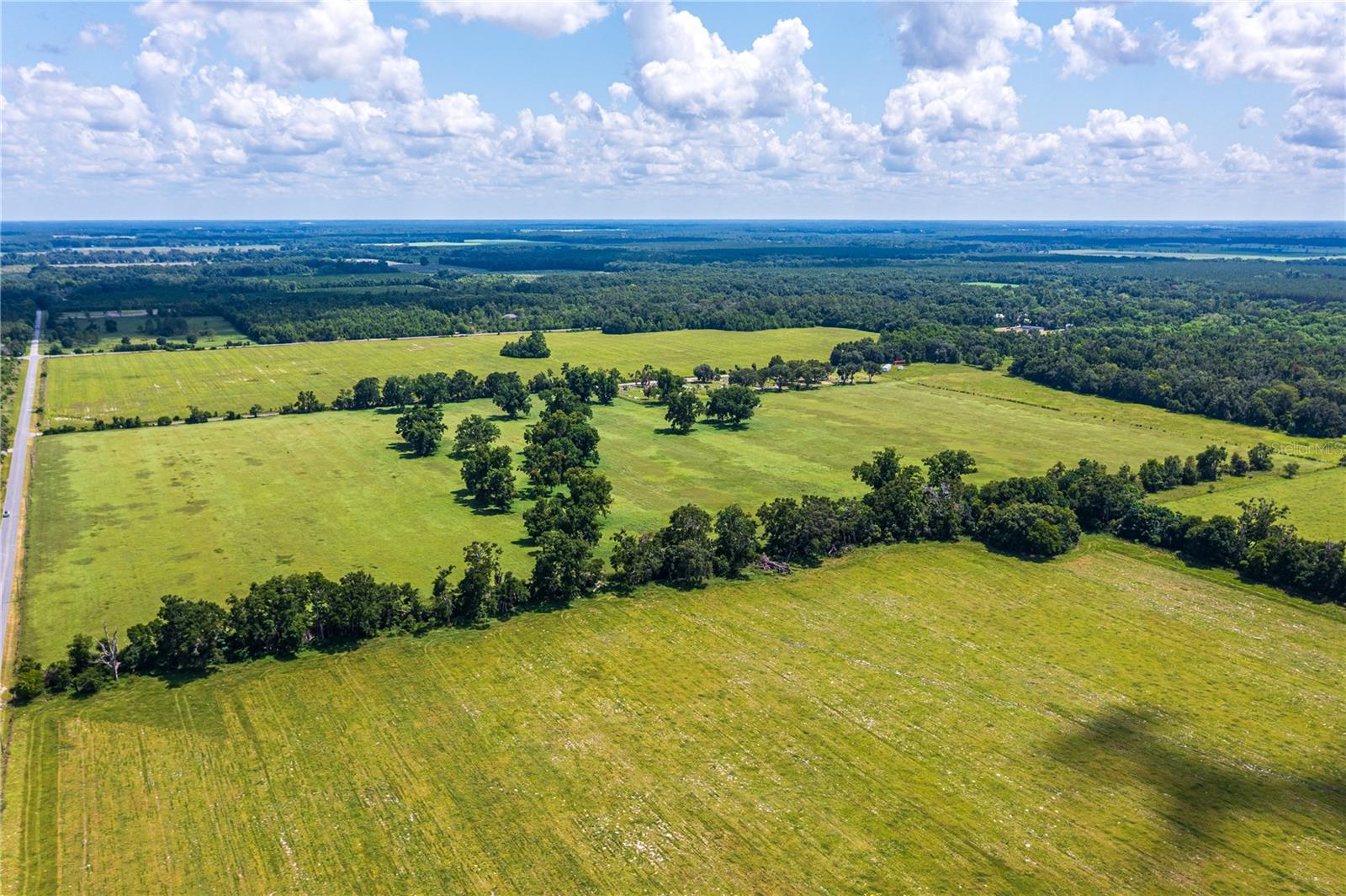 9510 228TH TER, O'BRIEN, FL, 32071