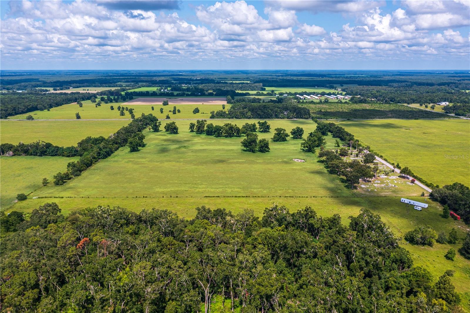 9510 228TH TER, O'BRIEN, FL, 32071