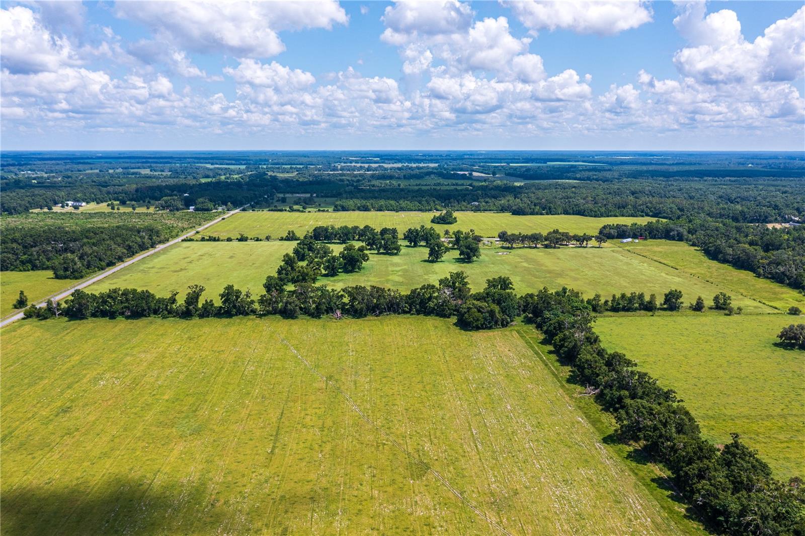 9510 228TH TER, O'BRIEN, FL, 32071