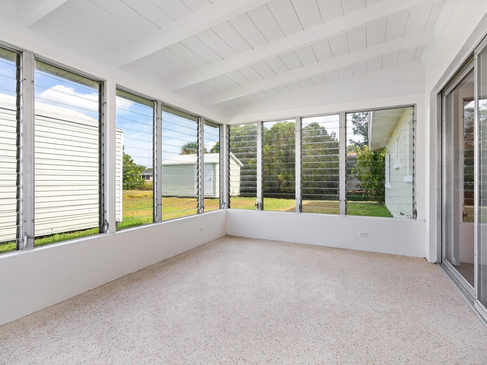 6116 RODGERS AVE, SARASOTA, FL, 34231