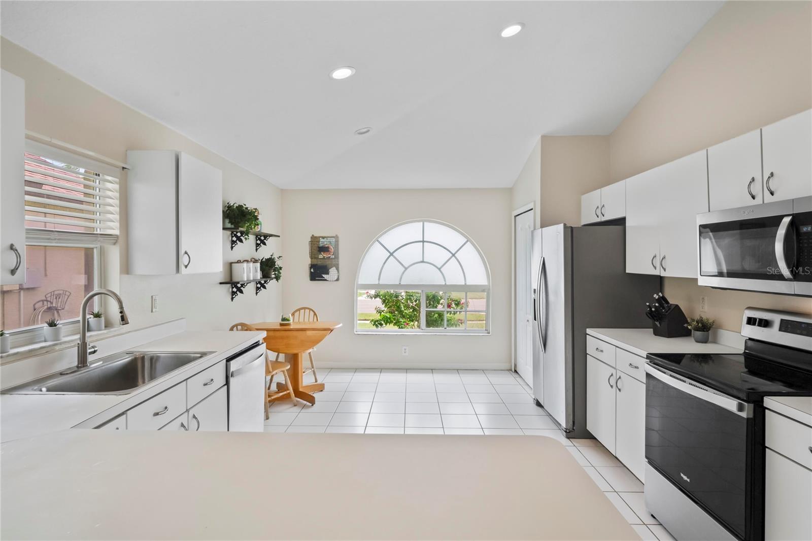 30643 TREMONT DR, WESLEY CHAPEL, FL, 33543