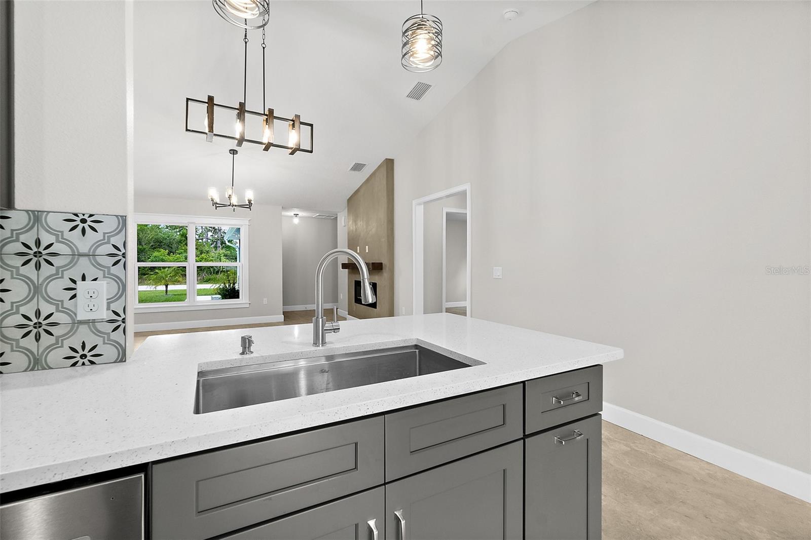 86 LARAMIE DR #A, PALM COAST, FL, 32137