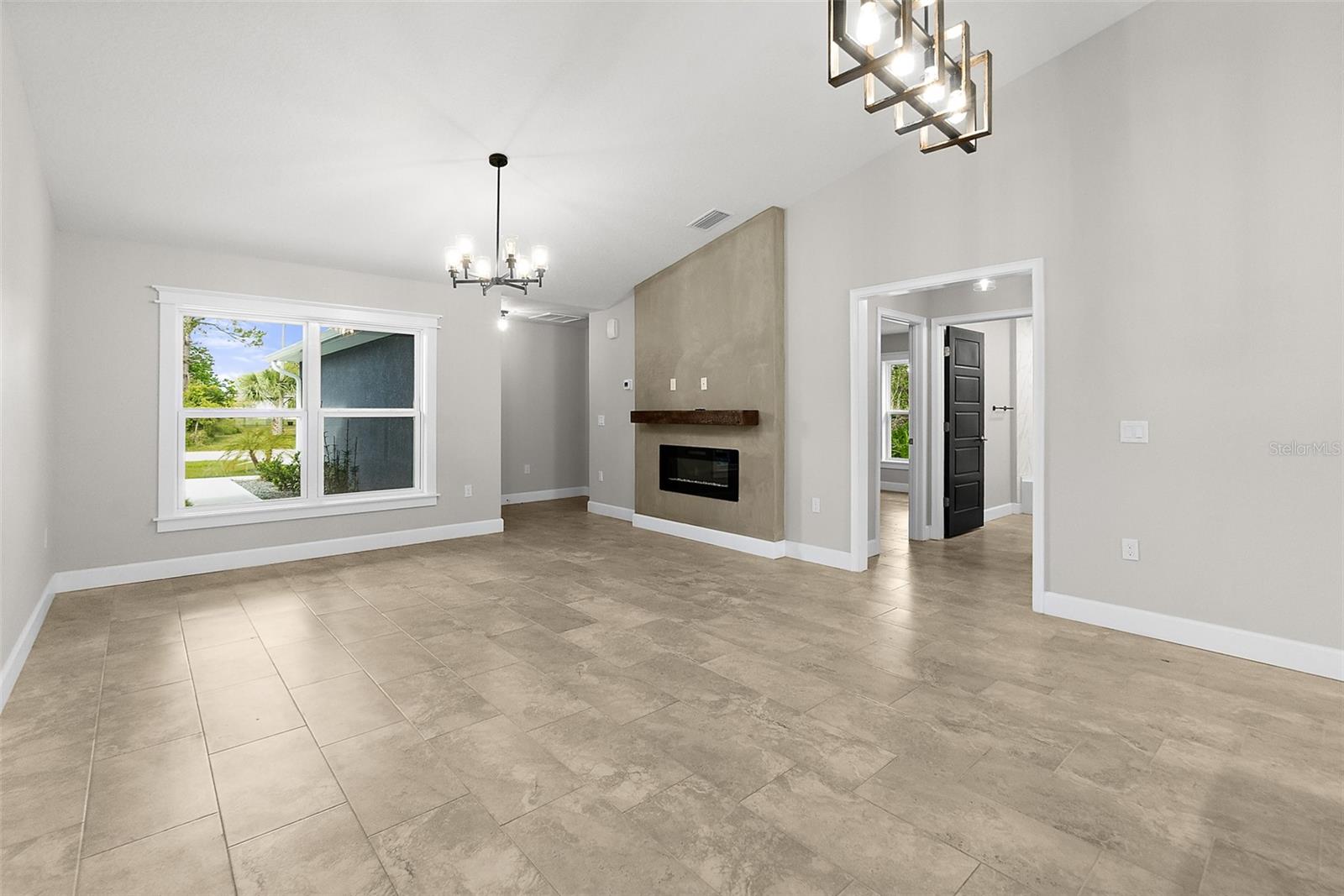 86 LARAMIE DR #A, PALM COAST, FL, 32137