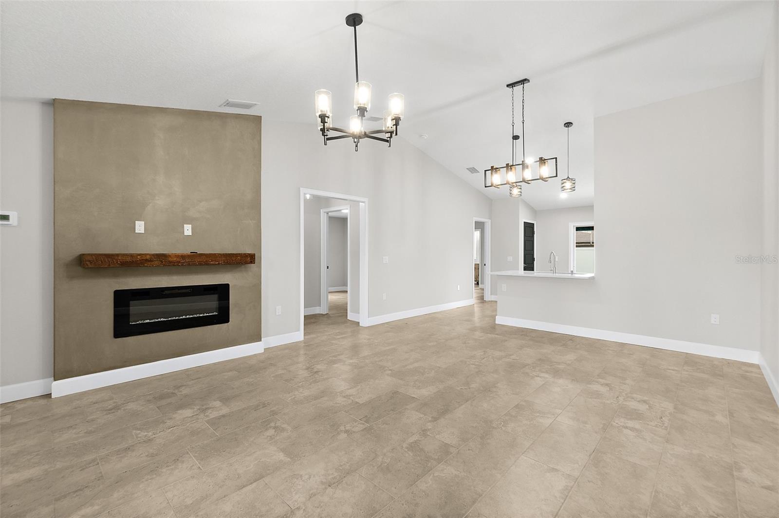 86 LARAMIE DR #A, PALM COAST, FL, 32137