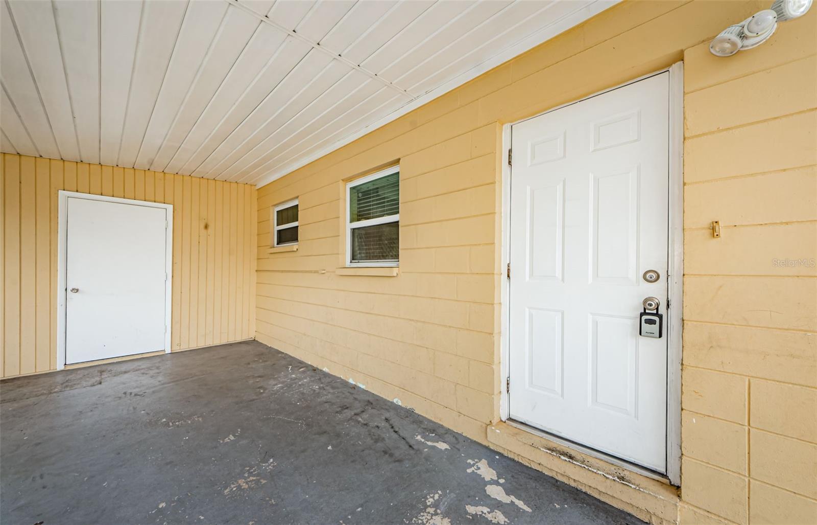 406 COUNTRY CLUB DR, OLDSMAR, FL, 34677