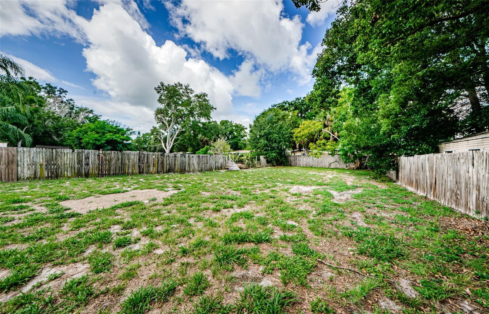 406 COUNTRY CLUB DR, OLDSMAR, FL, 34677