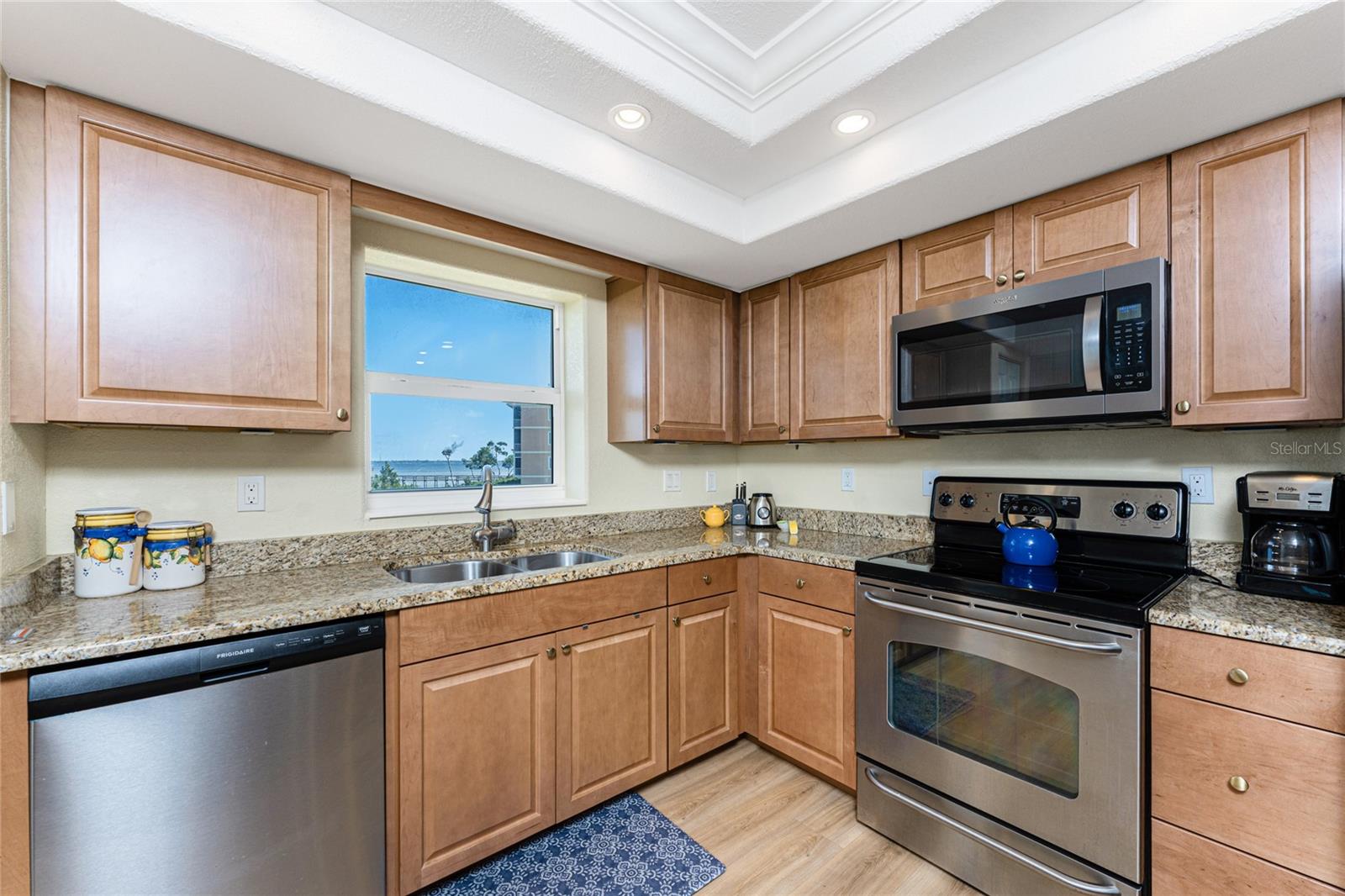 101 N MARION CT #215, PUNTA GORDA, FL, 33950