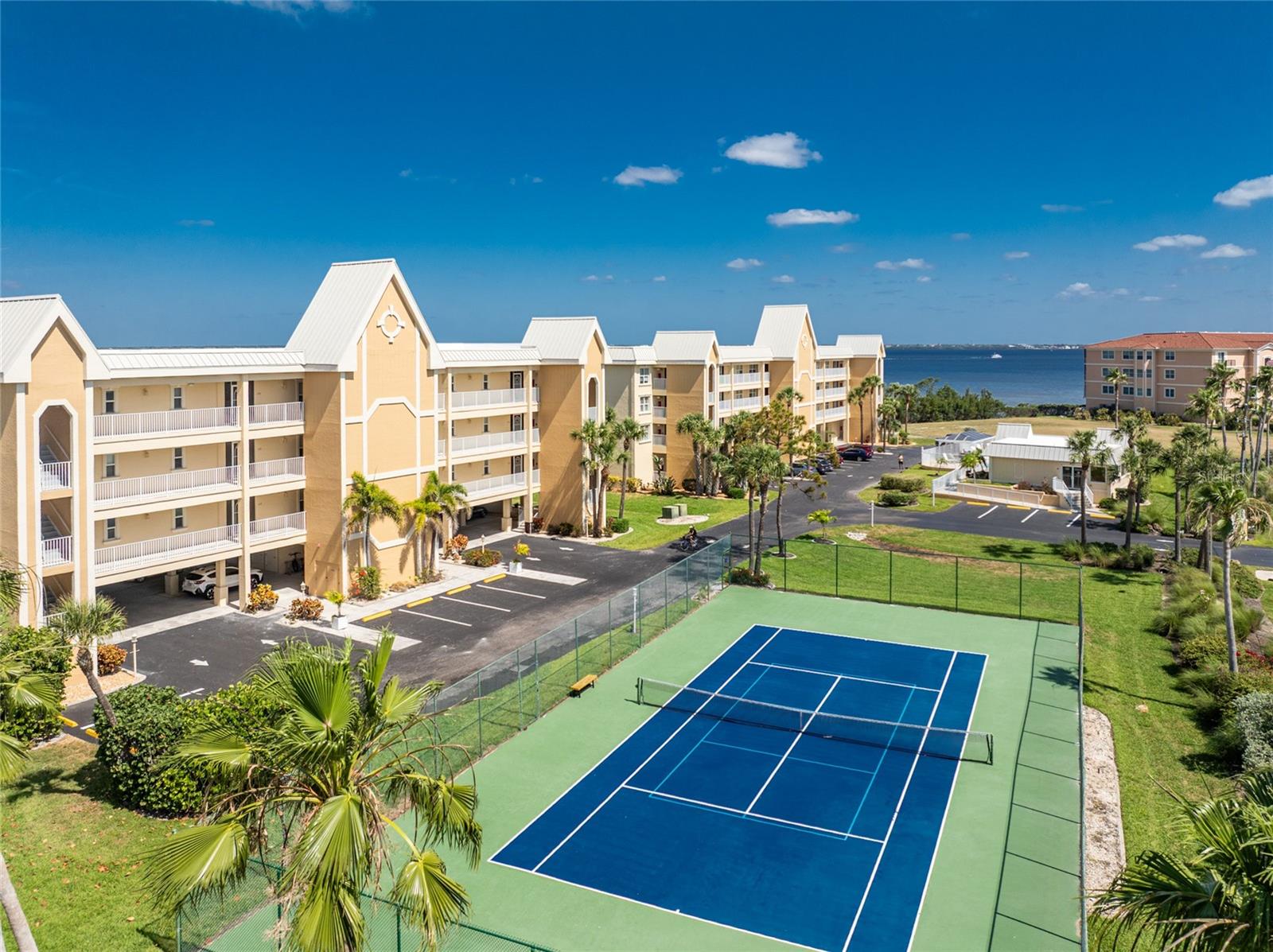 101 N MARION CT #215, PUNTA GORDA, FL, 33950