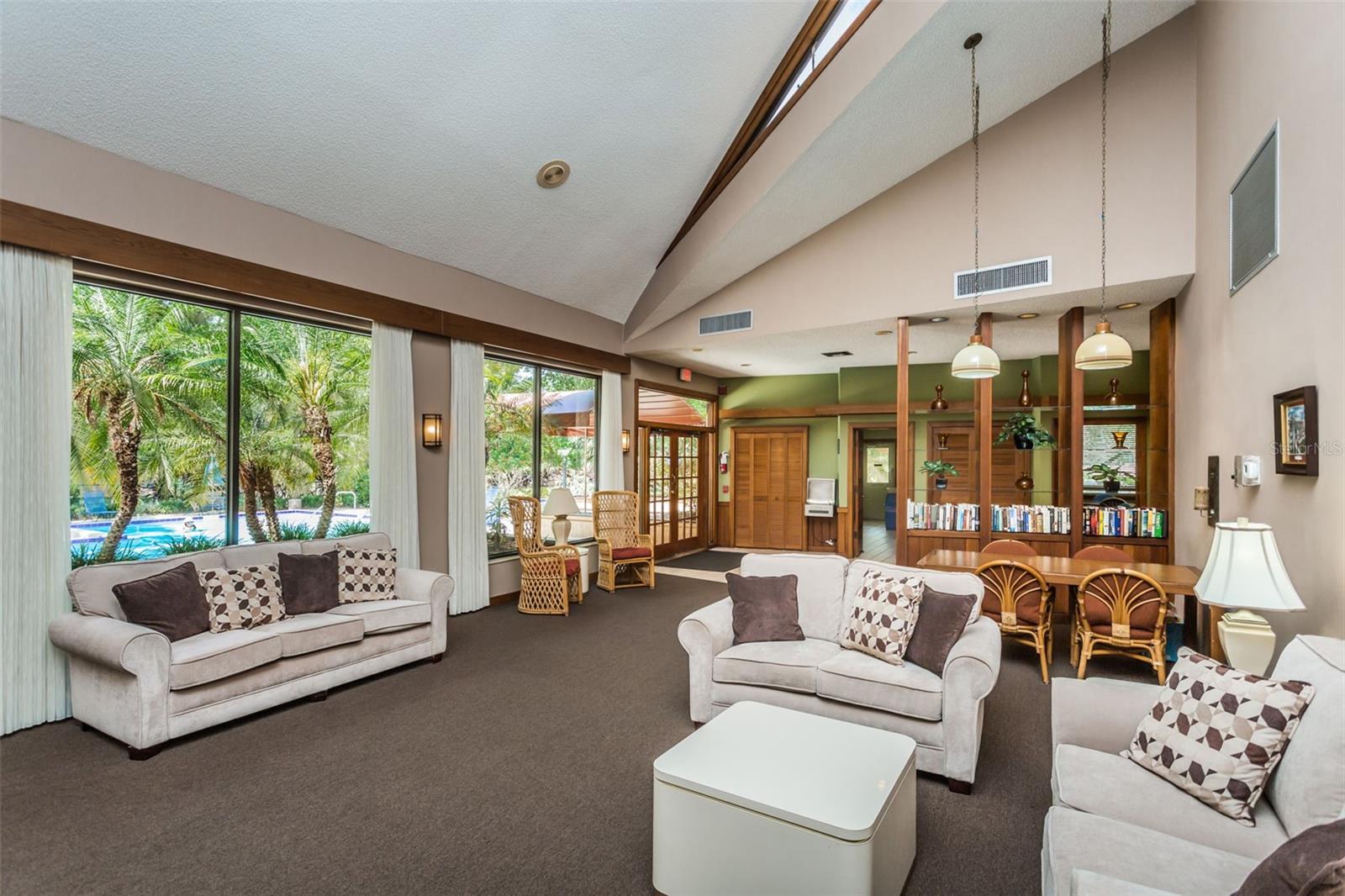 3062 EASTLAND BLVD #402, CLEARWATER, FL, 33761