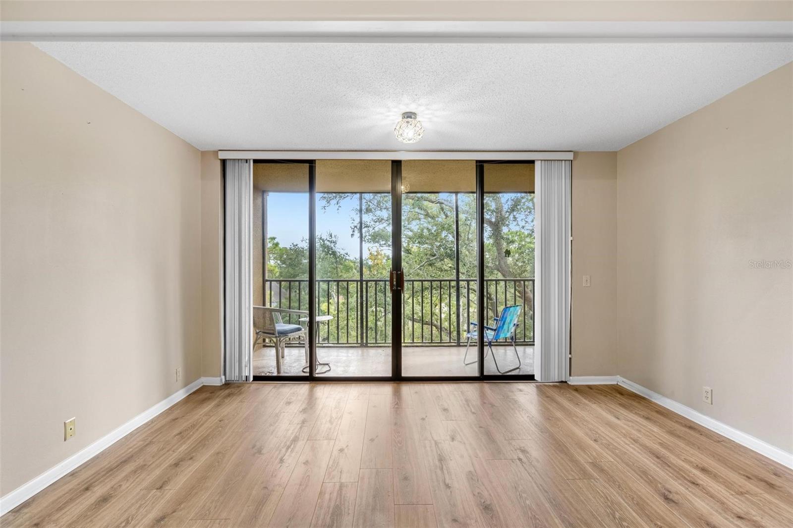 3062 EASTLAND BLVD #402, CLEARWATER, FL, 33761