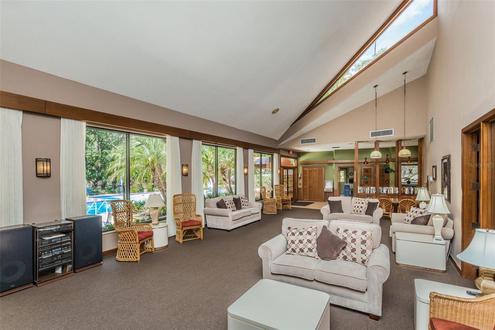 3062 EASTLAND BLVD #402, CLEARWATER, FL, 33761