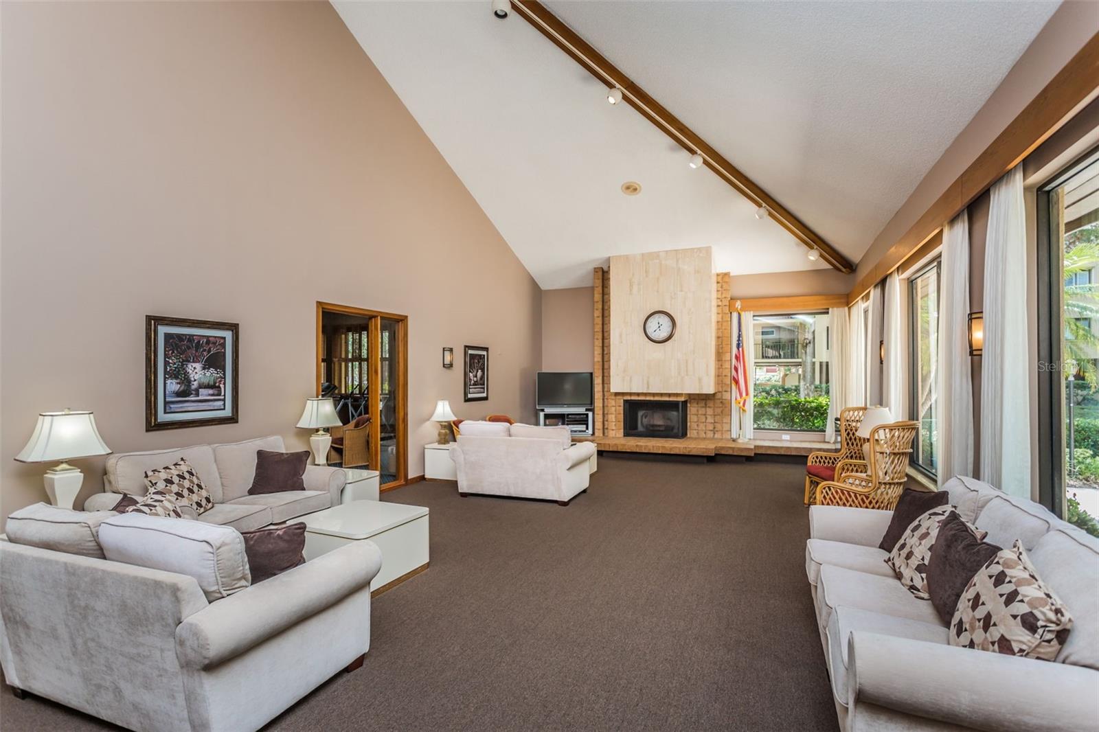 3062 EASTLAND BLVD #402, CLEARWATER, FL, 33761