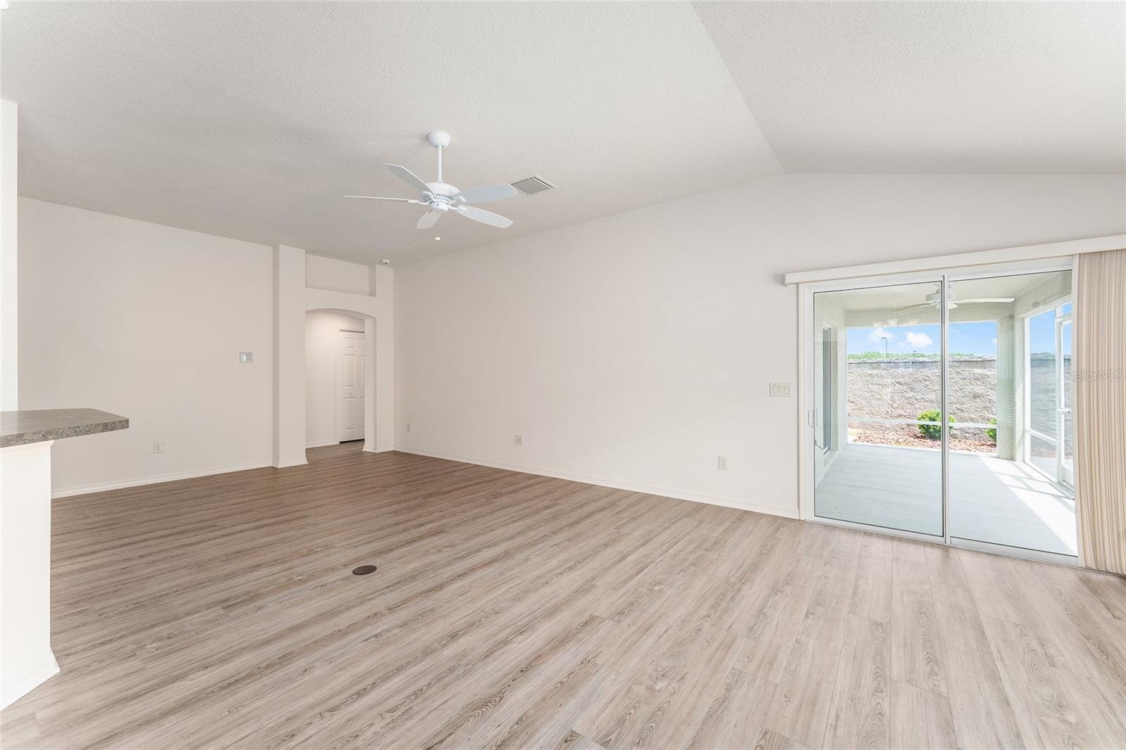 9181 SE 166TH SPRUNG LN, THE VILLAGES, FL, 32162