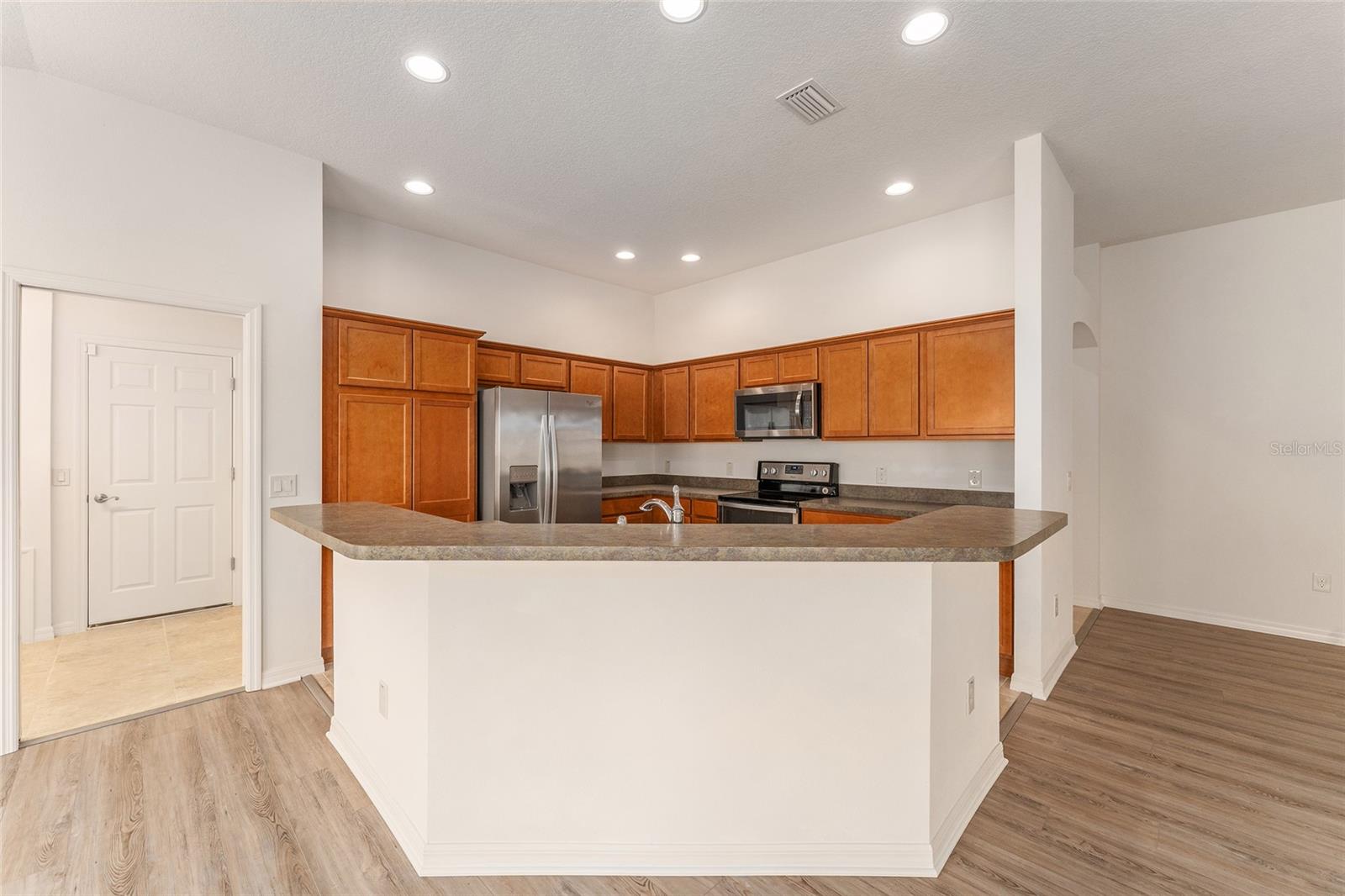 9181 SE 166TH SPRUNG LN, THE VILLAGES, FL, 32162