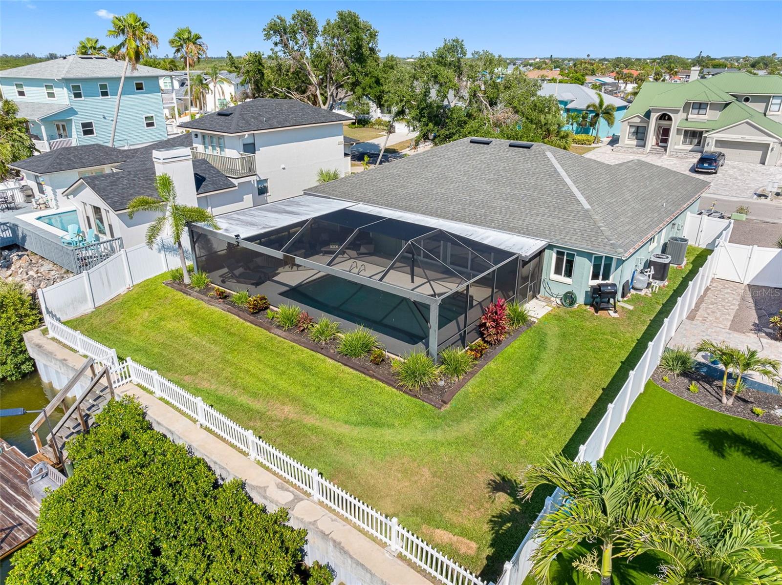 6604 DOLPHIN COVE DR, APOLLO BEACH, FL, 33572