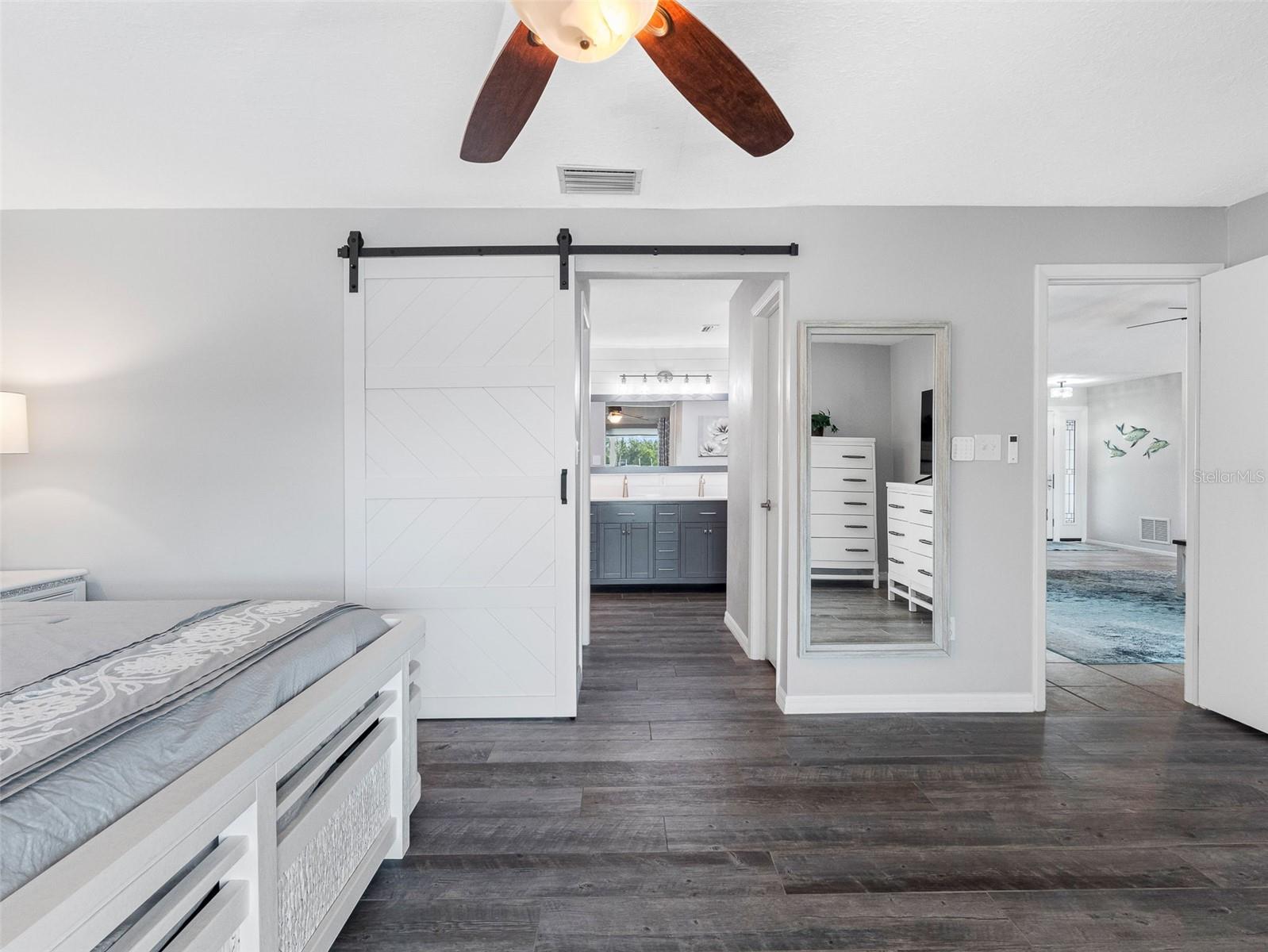 6604 DOLPHIN COVE DR, APOLLO BEACH, FL, 33572