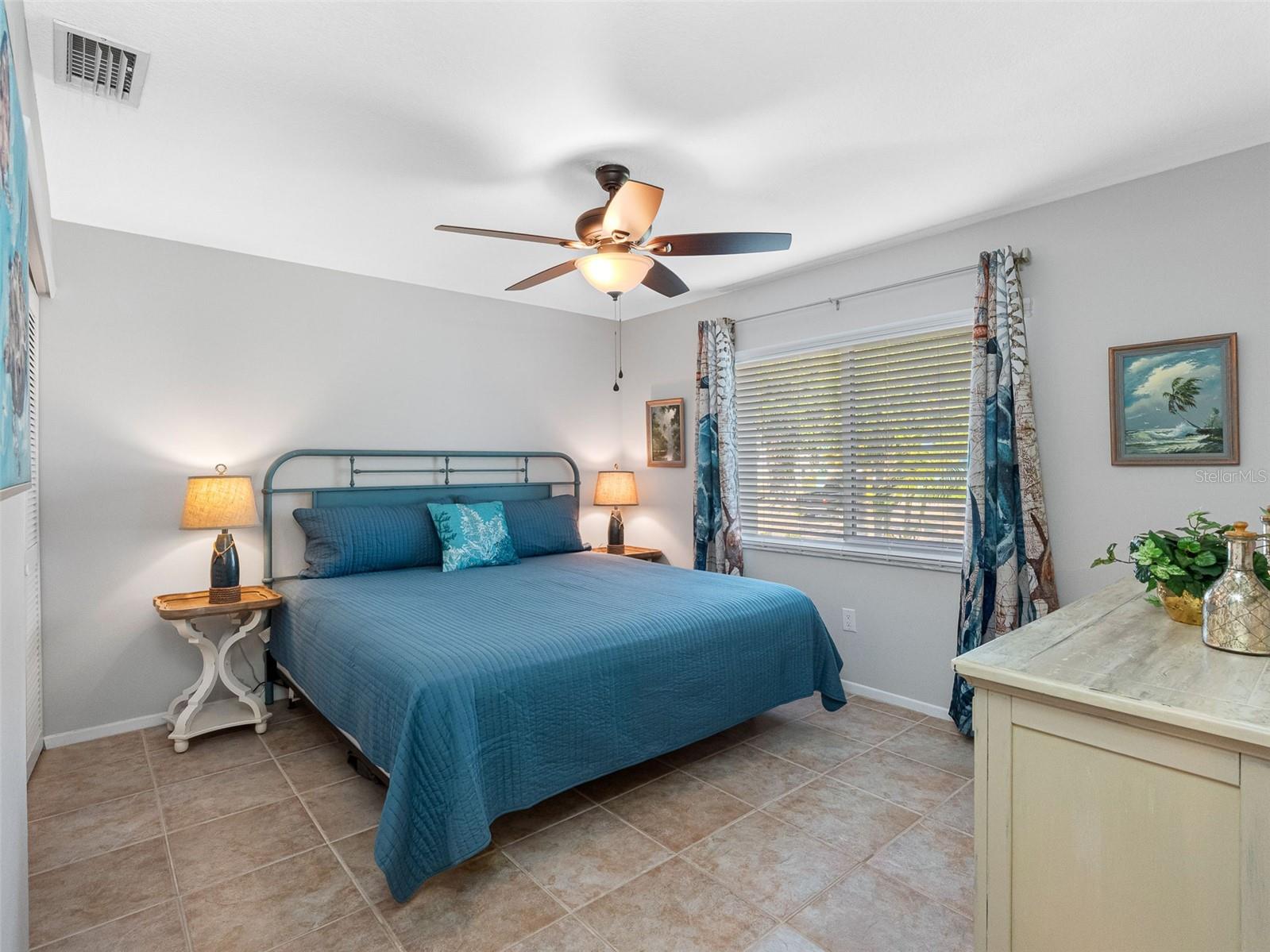 6604 DOLPHIN COVE DR, APOLLO BEACH, FL, 33572