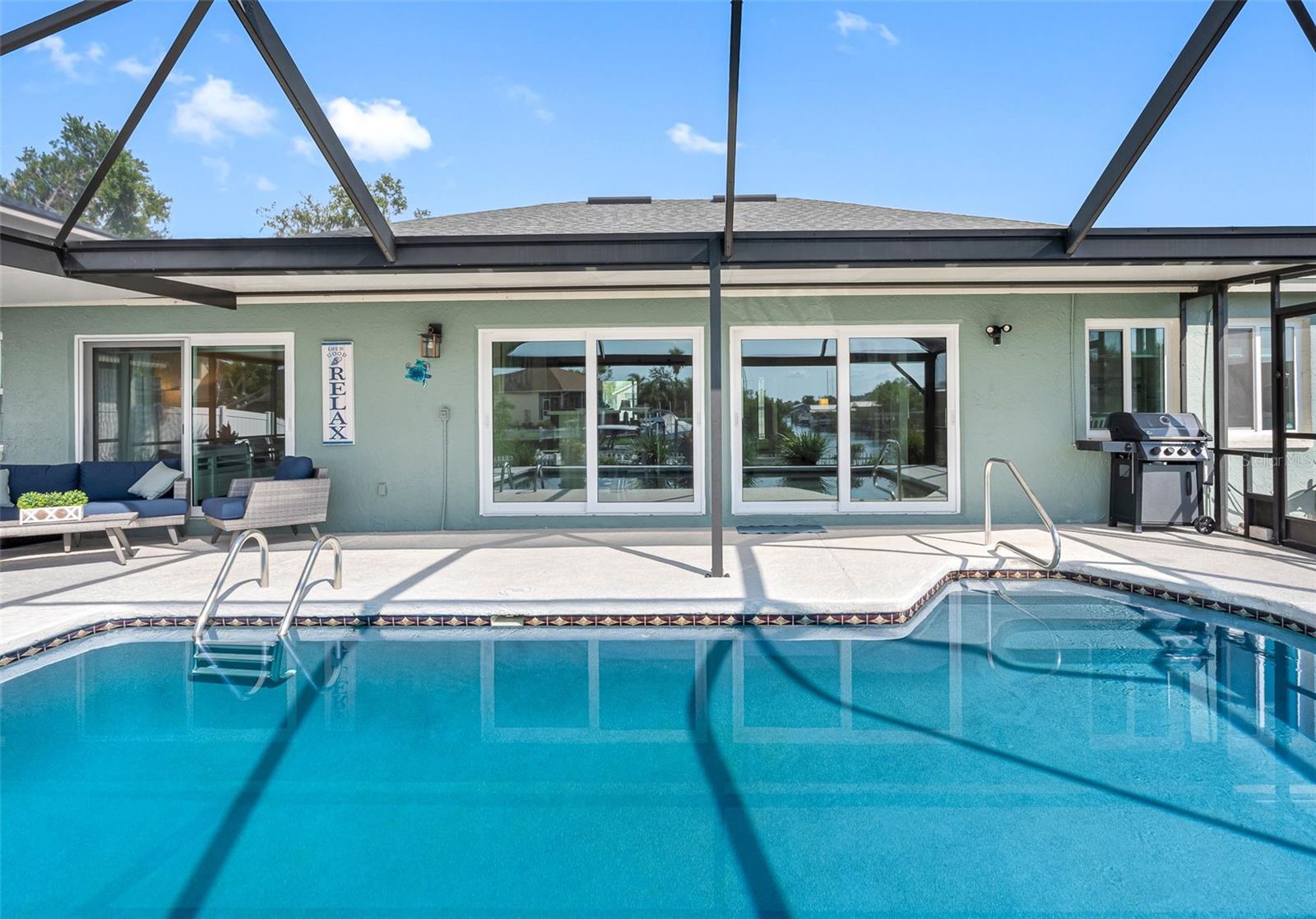 6604 DOLPHIN COVE DR, APOLLO BEACH, FL, 33572