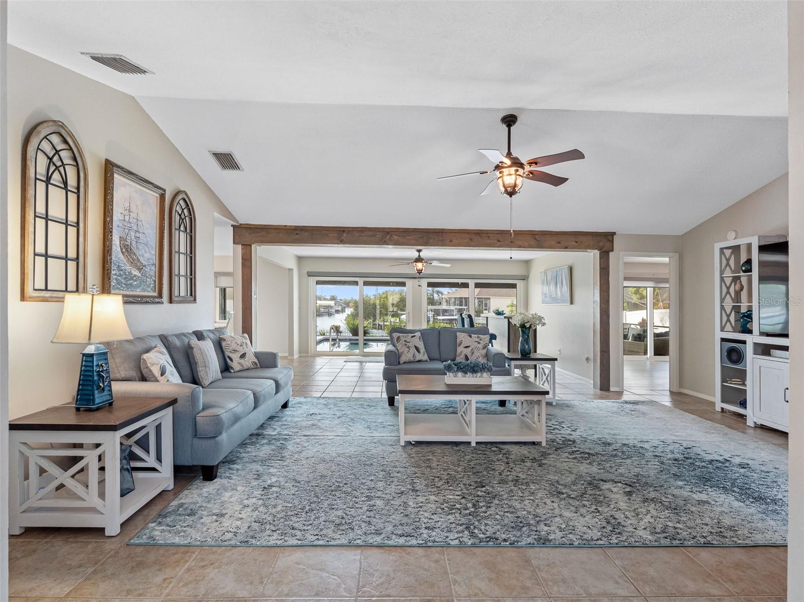 6604 DOLPHIN COVE DR, APOLLO BEACH, FL, 33572