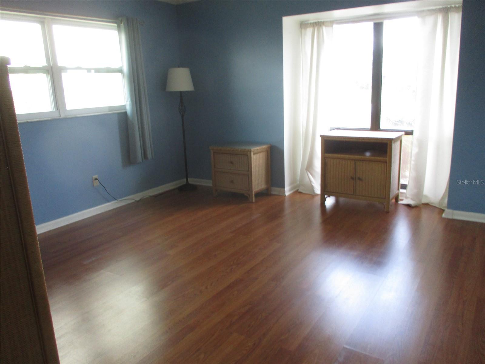 703 ELKHORN RD, SUN CITY CENTER, FL, 33573