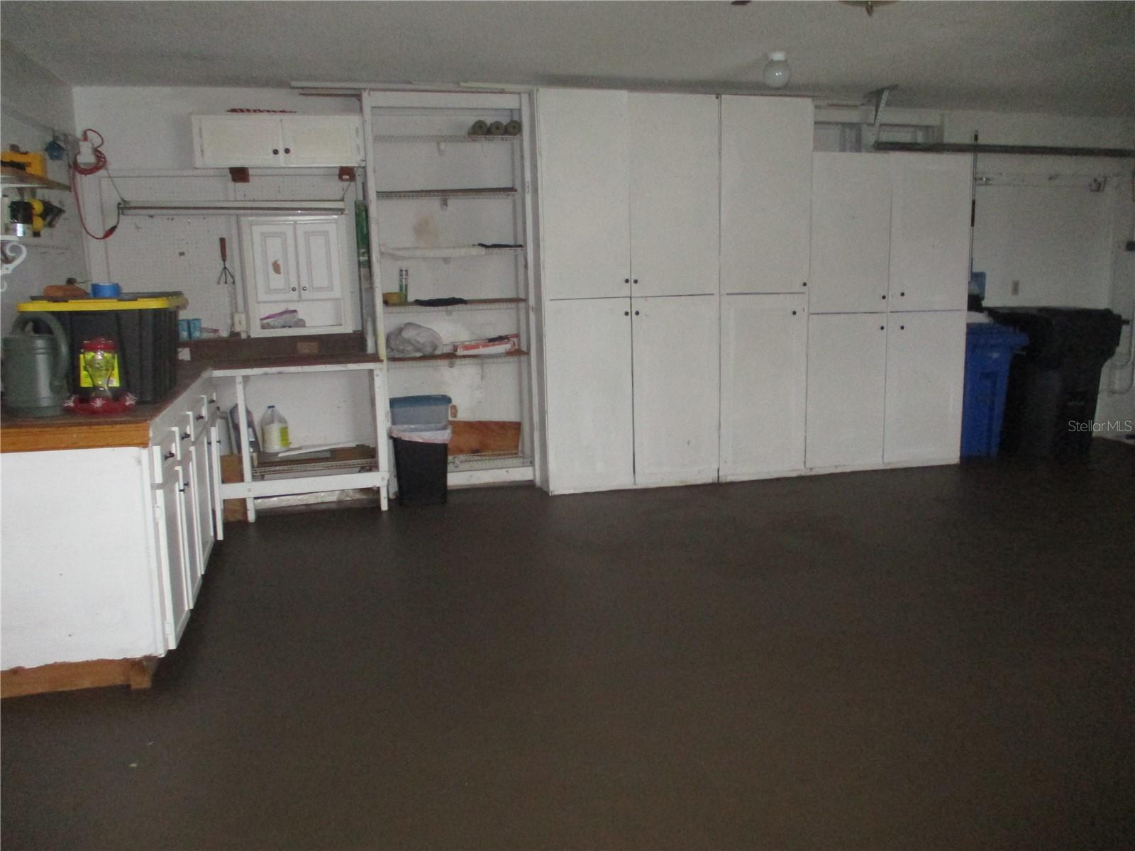 703 ELKHORN RD, SUN CITY CENTER, FL, 33573