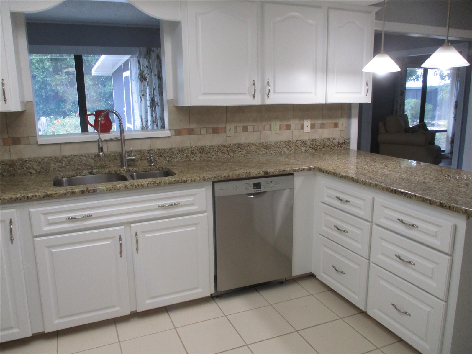 703 ELKHORN RD, SUN CITY CENTER, FL, 33573