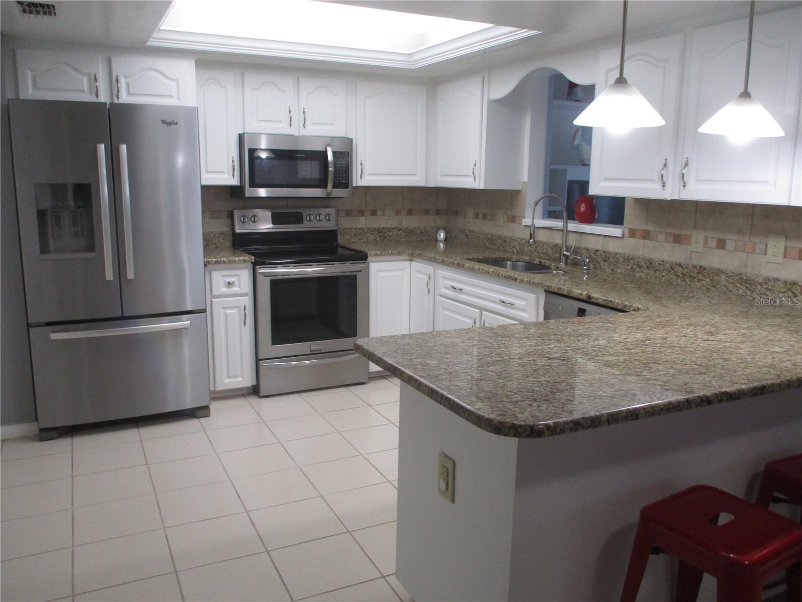 703 ELKHORN RD, SUN CITY CENTER, FL, 33573