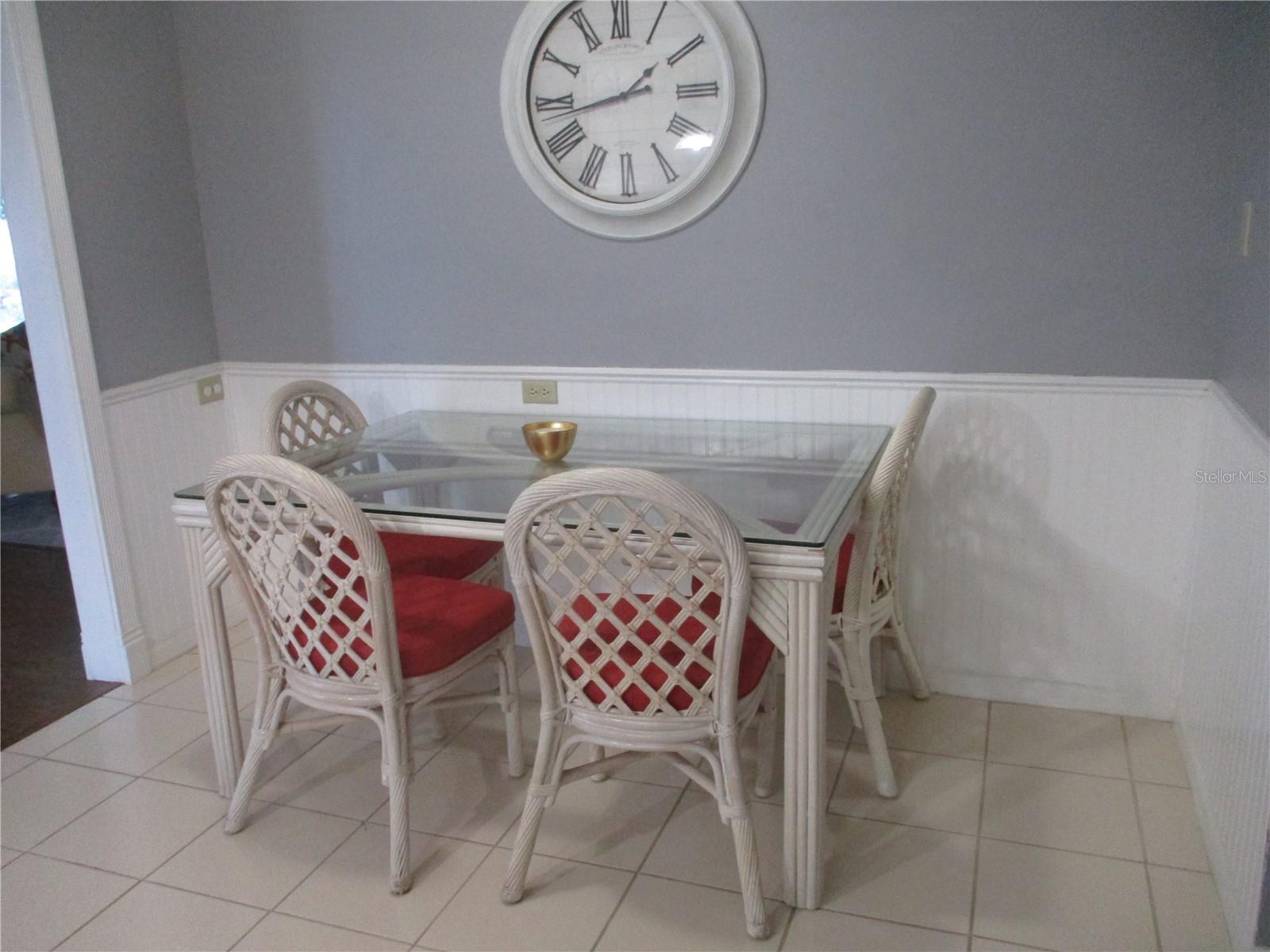 703 ELKHORN RD, SUN CITY CENTER, FL, 33573