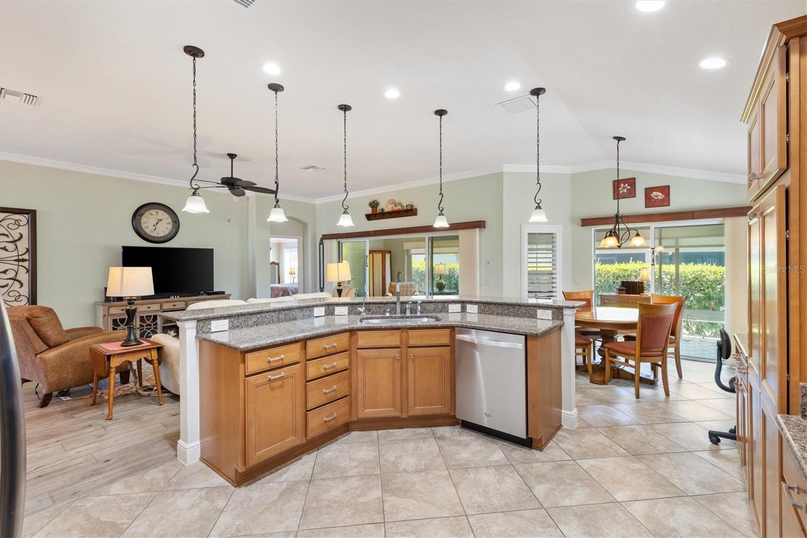 1182 ALLAIRE LOOP, THE VILLAGES, FL, 32163