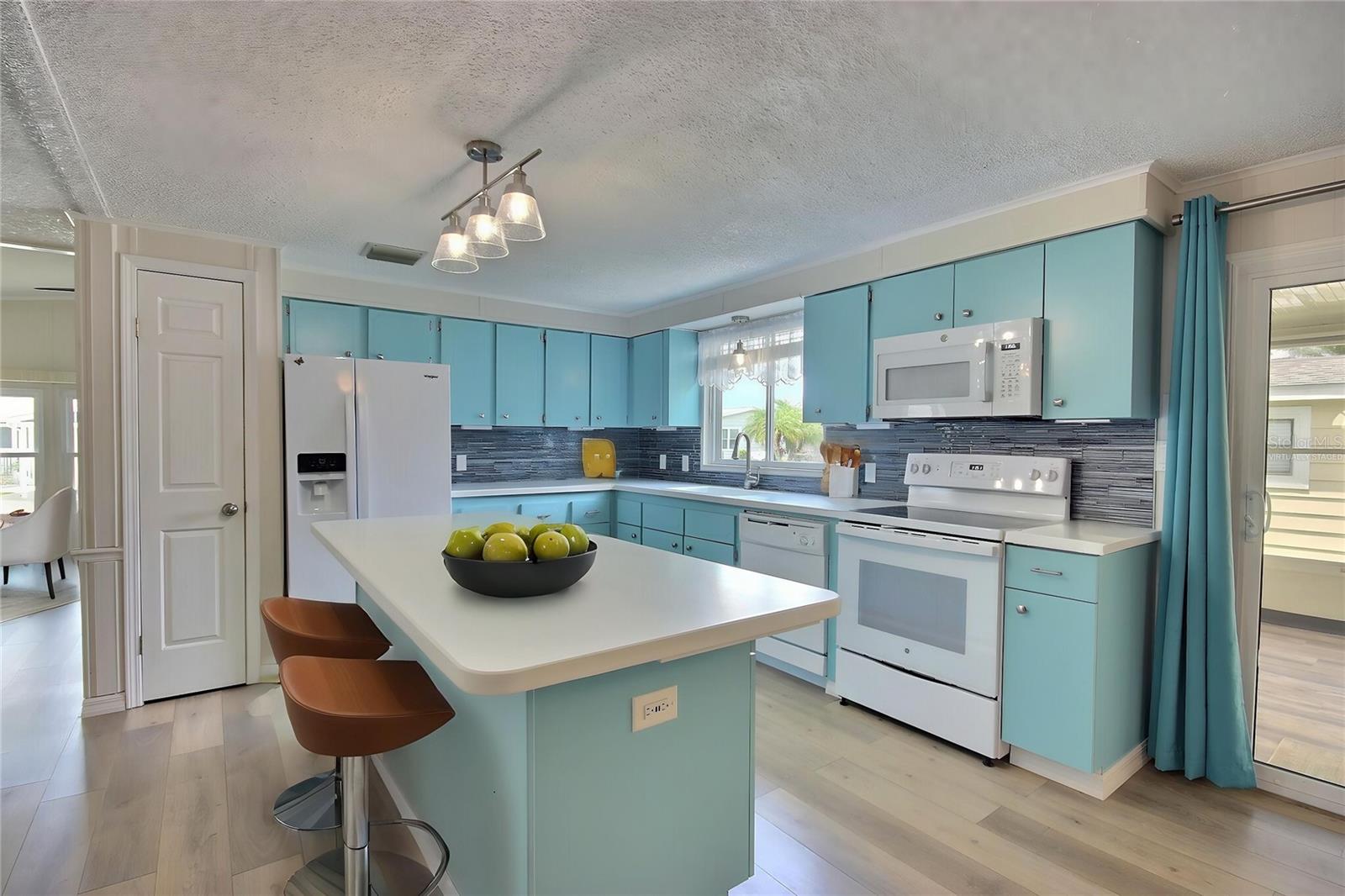 82 SPOONBILL LN, ELLENTON, FL, 34222