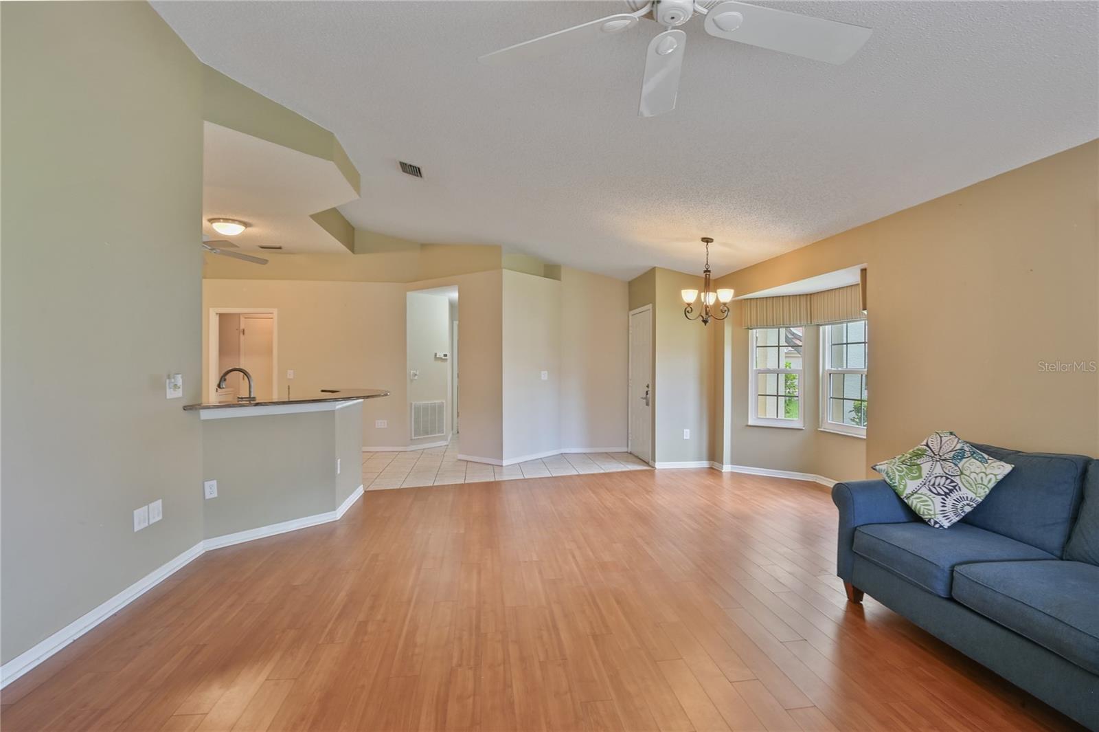 2407 NEW HAVEN CIR #1, SUN CITY CENTER, FL, 33573