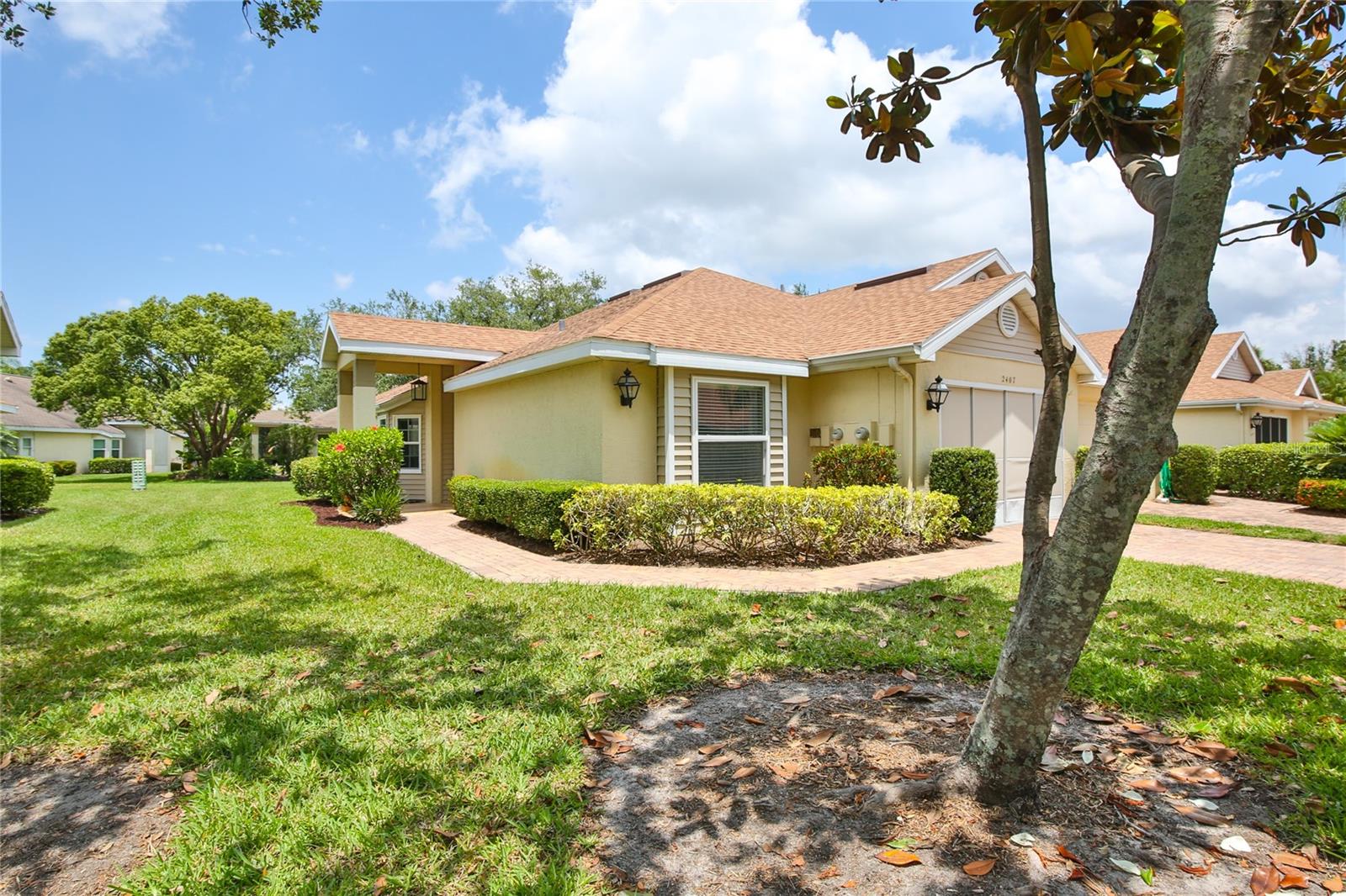 2407 NEW HAVEN CIR #1, SUN CITY CENTER, FL, 33573