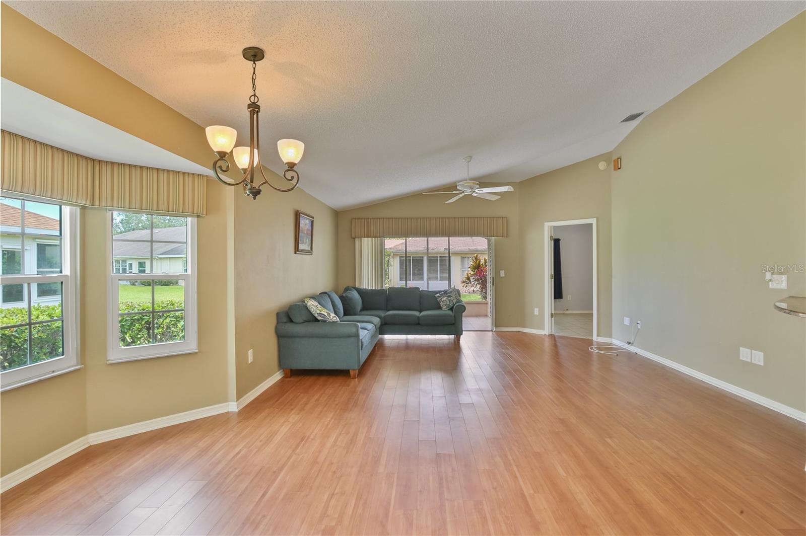 2407 NEW HAVEN CIR #1, SUN CITY CENTER, FL, 33573