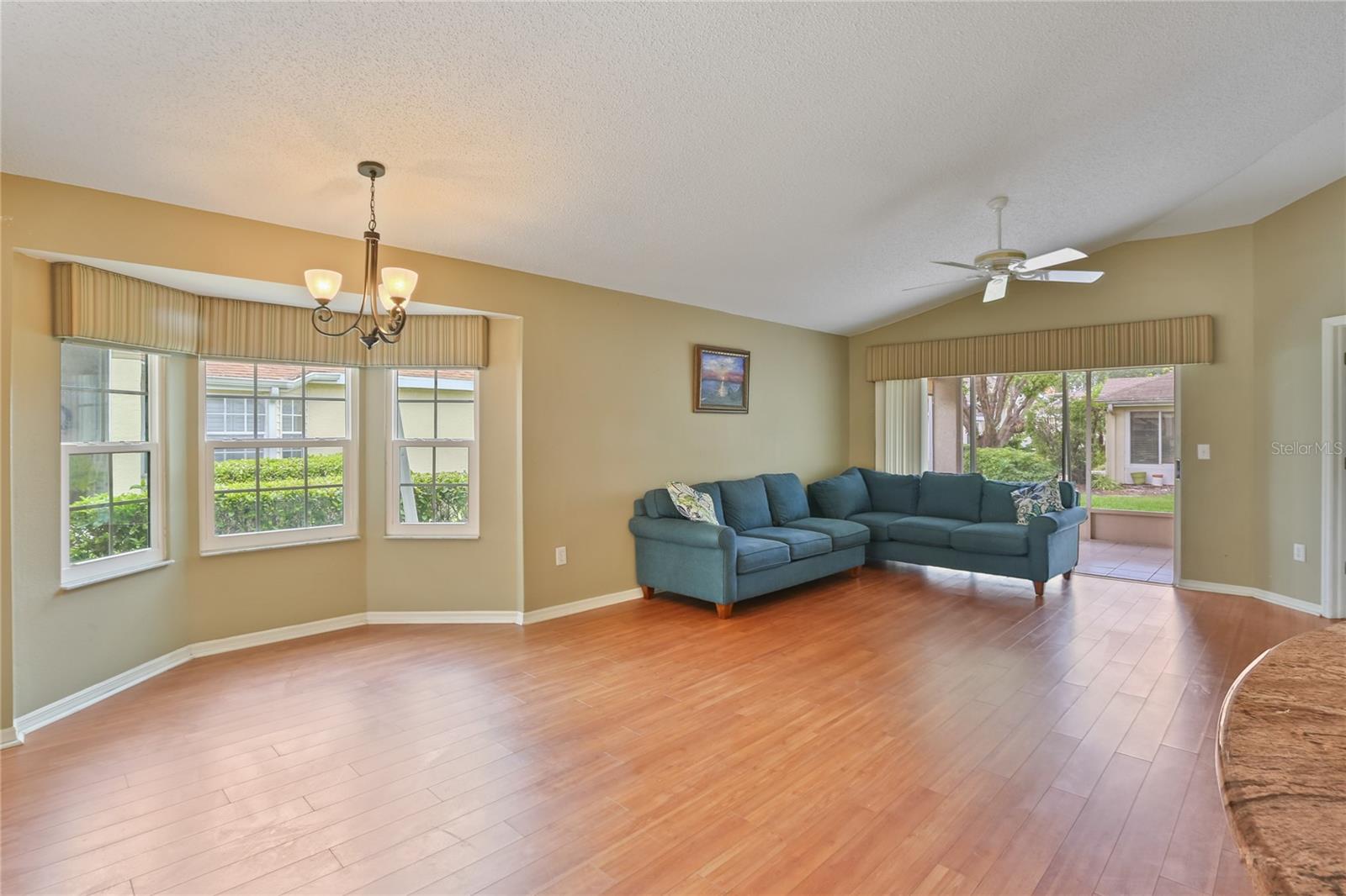 2407 NEW HAVEN CIR #1, SUN CITY CENTER, FL, 33573