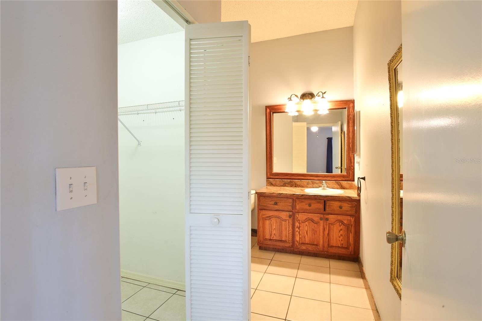 2407 NEW HAVEN CIR #1, SUN CITY CENTER, FL, 33573