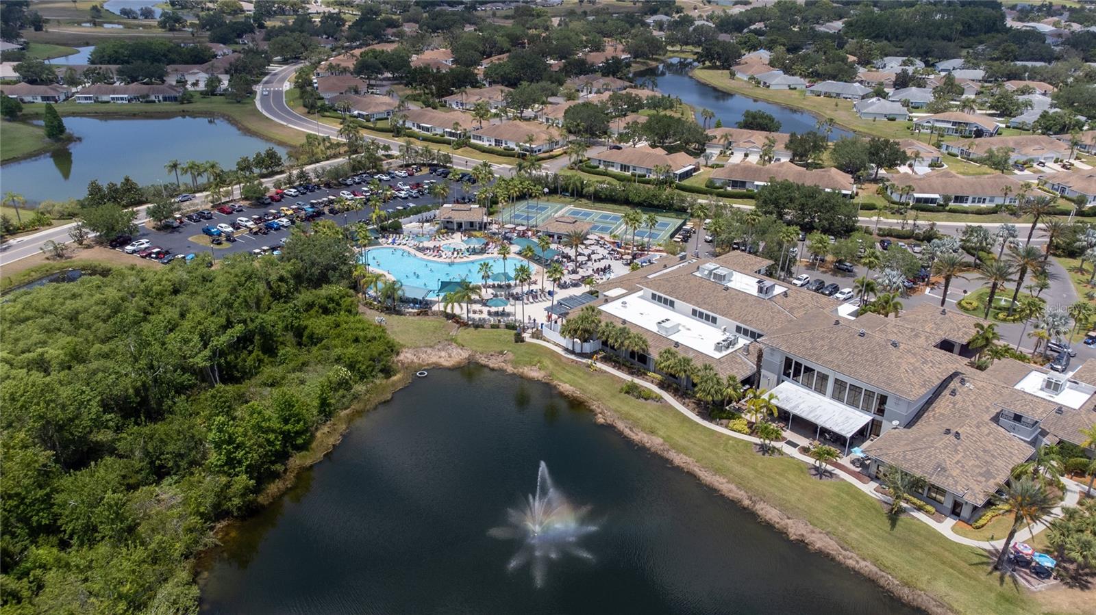 2407 NEW HAVEN CIR #1, SUN CITY CENTER, FL, 33573