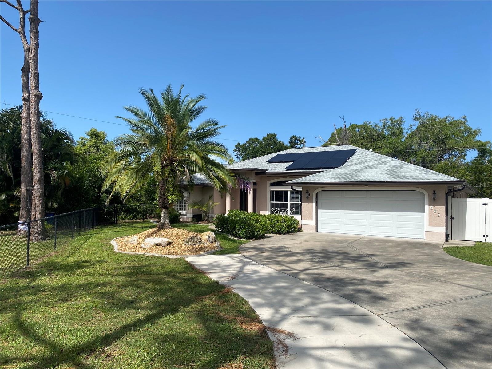 652 N ELM ST, ENGLEWOOD, FL, 34223